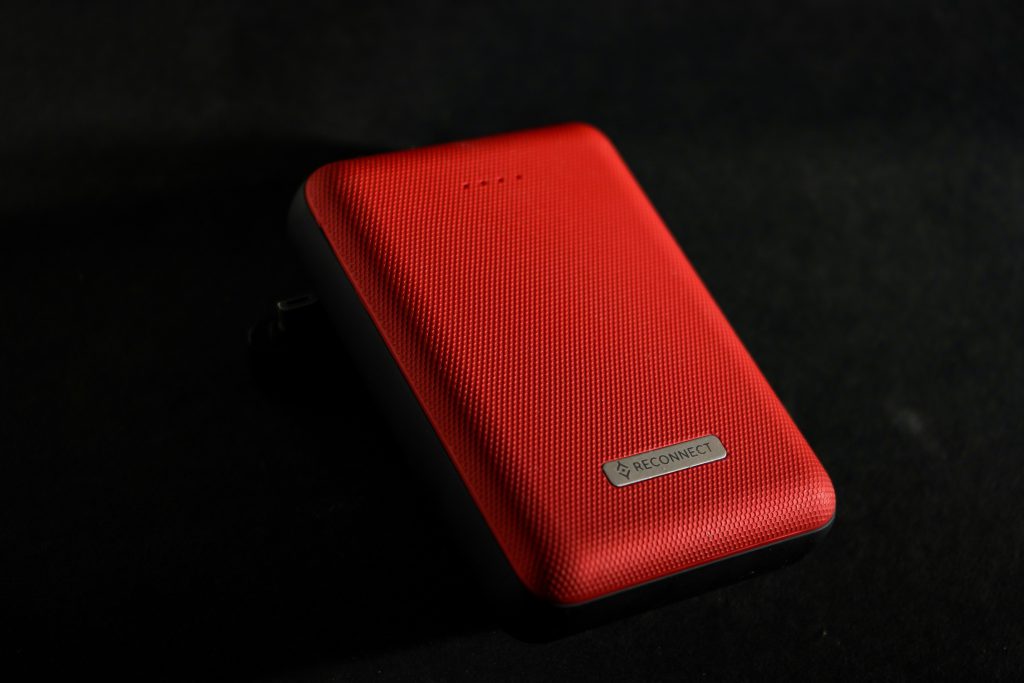 Power Bank กับคุณสมบัติพื้นฐานที่ควรมี